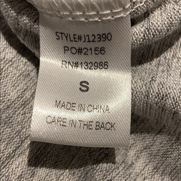 Button Front Top - Picture 5 of 8